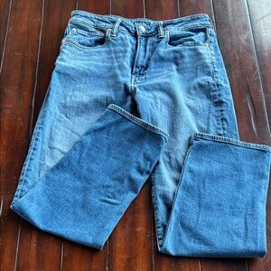 American Eagle Airflex+ relaxed straight 32x32 jeans